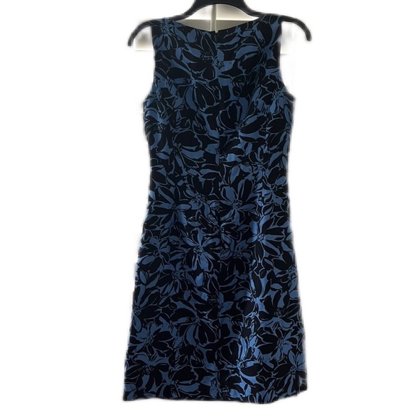 AnnTaylor Black and Blue Floral Bodycon Silk Dress Size 4 New with Tag - Picture 3 of 11